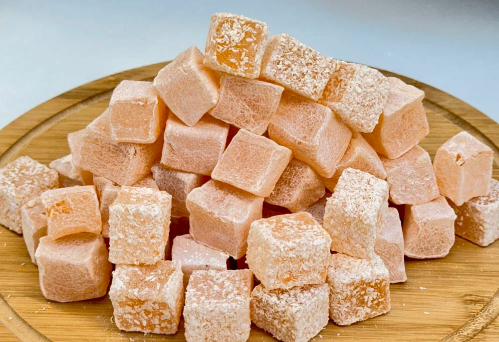 Delicia de Naranja, dulce turco tradicional con intenso sabor a naranja y textura suave.