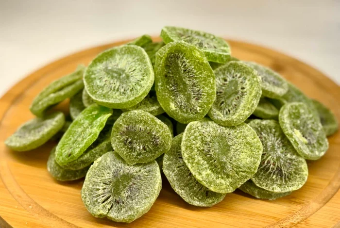 Kiwi deshidratado de alta calidad disponible en Sabur Turco.