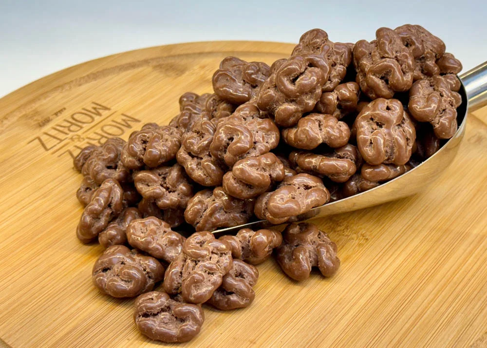 Chocolate turco con nuez, un dulce tradicional y delicioso.