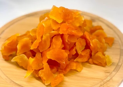 Rodajas de melón sin azúcar deshidratado, presentado en un elegante envase de Sabur Turco.